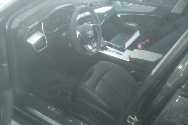 Used Audi A6 2023 allroad quattro 55 TFSI Prestige Off-Road Model Left Front Seat