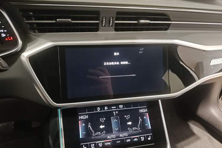 Used Audi A6 2024 allroad quattro 55 TFSI Prestige Off-Road Model Audio And AC Panel