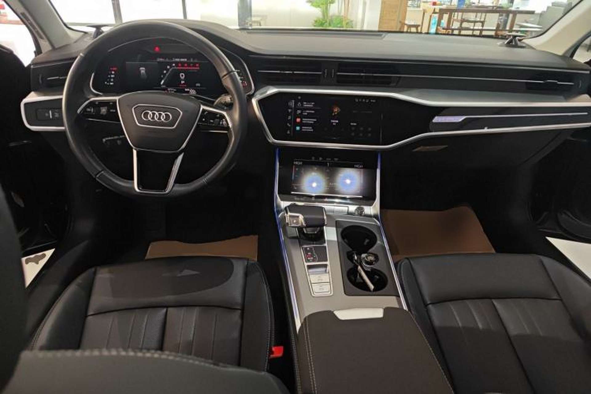 Used Audi A6 2024 allroad quattro 55 TFSI Prestige Off-Road Model Center Console