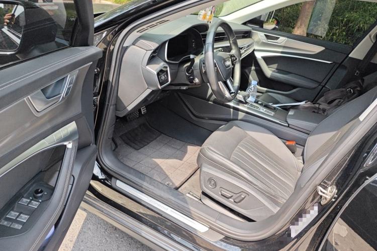 Used Audi A6 2024 allroad quattro 55 TFSI Prestige Off-Road Model Driver Seat