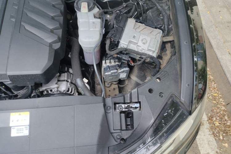 Used Audi A6 2024 Avant Futurist 45 TFSI Prestige Dynamic Edition Engine Bay Left