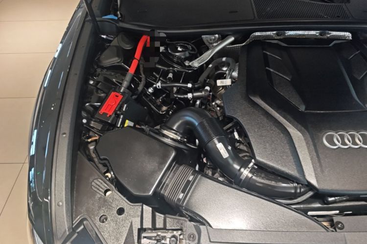 Used Audi A6 2024 allroad quattro 55 TFSI Prestige Off-Road Model Engine Bay Right
