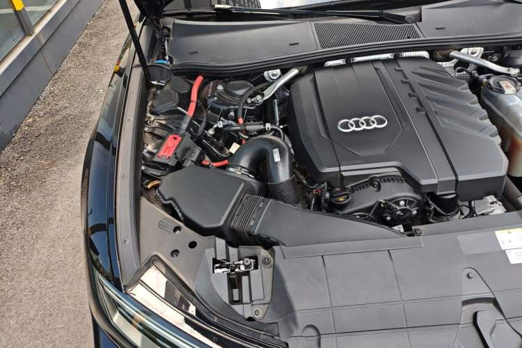 Used Audi A6 2024 Avant Futurist 45 TFSI Prestige Dynamic Edition Engine Bay Right