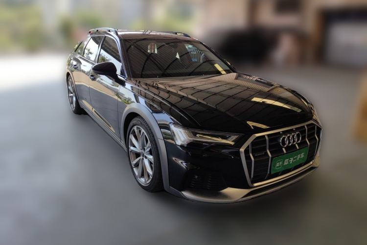 Used Audi A6 2024 allroad quattro 55 TFSI Prestige Off-Road Model Front Right 45 Deg