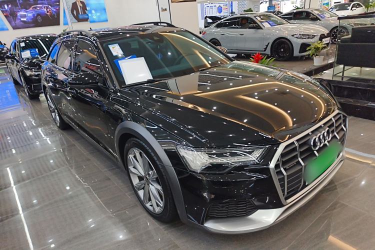 Used Audi A6 2024 allroad quattro 55 TFSI Prestige Off-Road Model Front Right 45 Deg