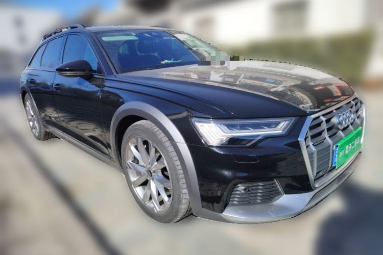 Used Audi A6 2024 allroad quattro 55 TFSI Prestige Off-Road Model Front Right 45 Deg