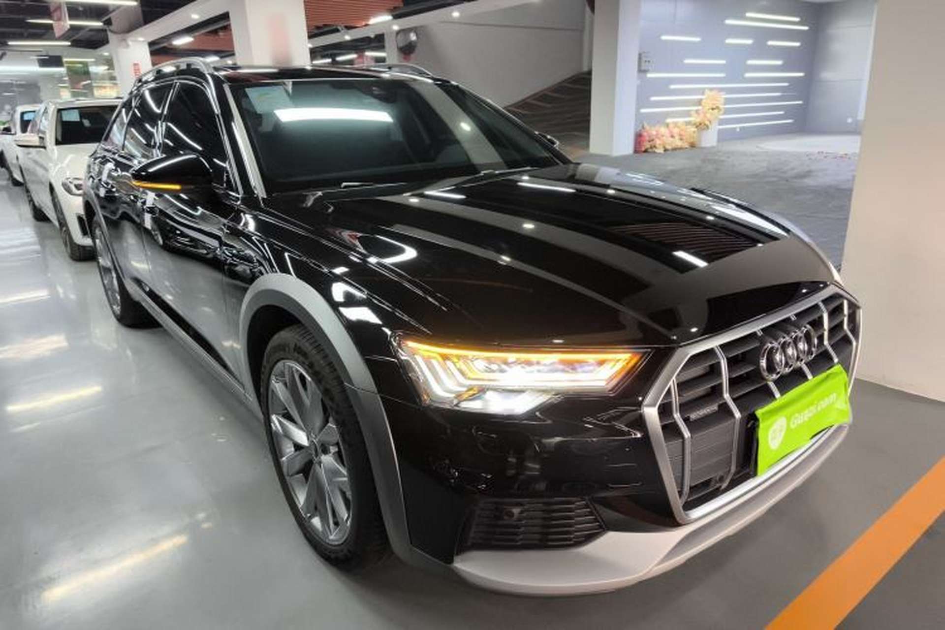 Used Audi A6 2024 allroad quattro 55 TFSI Prestige Off-Road Model Front Right 45 Deg