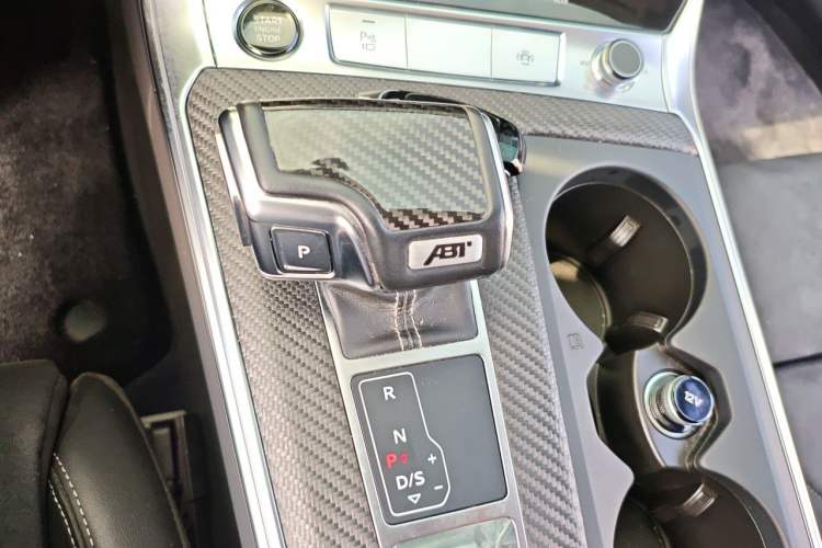 Used Audi A6 2024 Avant Futurist 45 TFSI Prestige Dynamic Edition Gear Lever
