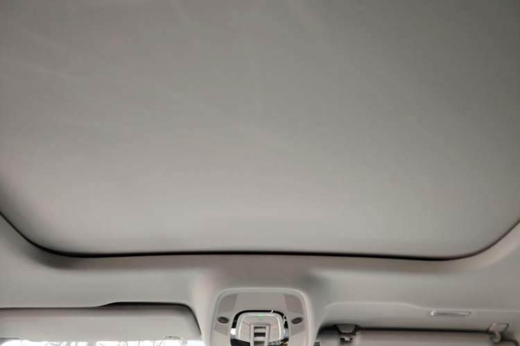 Used Audi A6 2024 allroad quattro 55 TFSI Prestige Off-Road Model Headliner