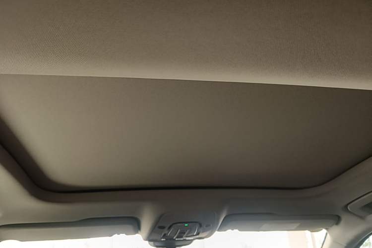 Used Audi A6 2024 allroad quattro 55 TFSI Prestige Off-Road Model Headliner