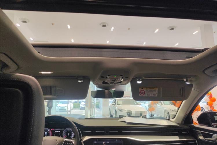 Used Audi A6 2024 allroad quattro 55 TFSI Prestige Off-Road Model Headliner