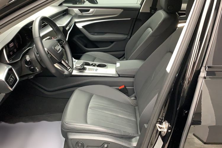 Used Audi A6 2024 allroad quattro 55 TFSI Prestige Off-Road Model Interior 2