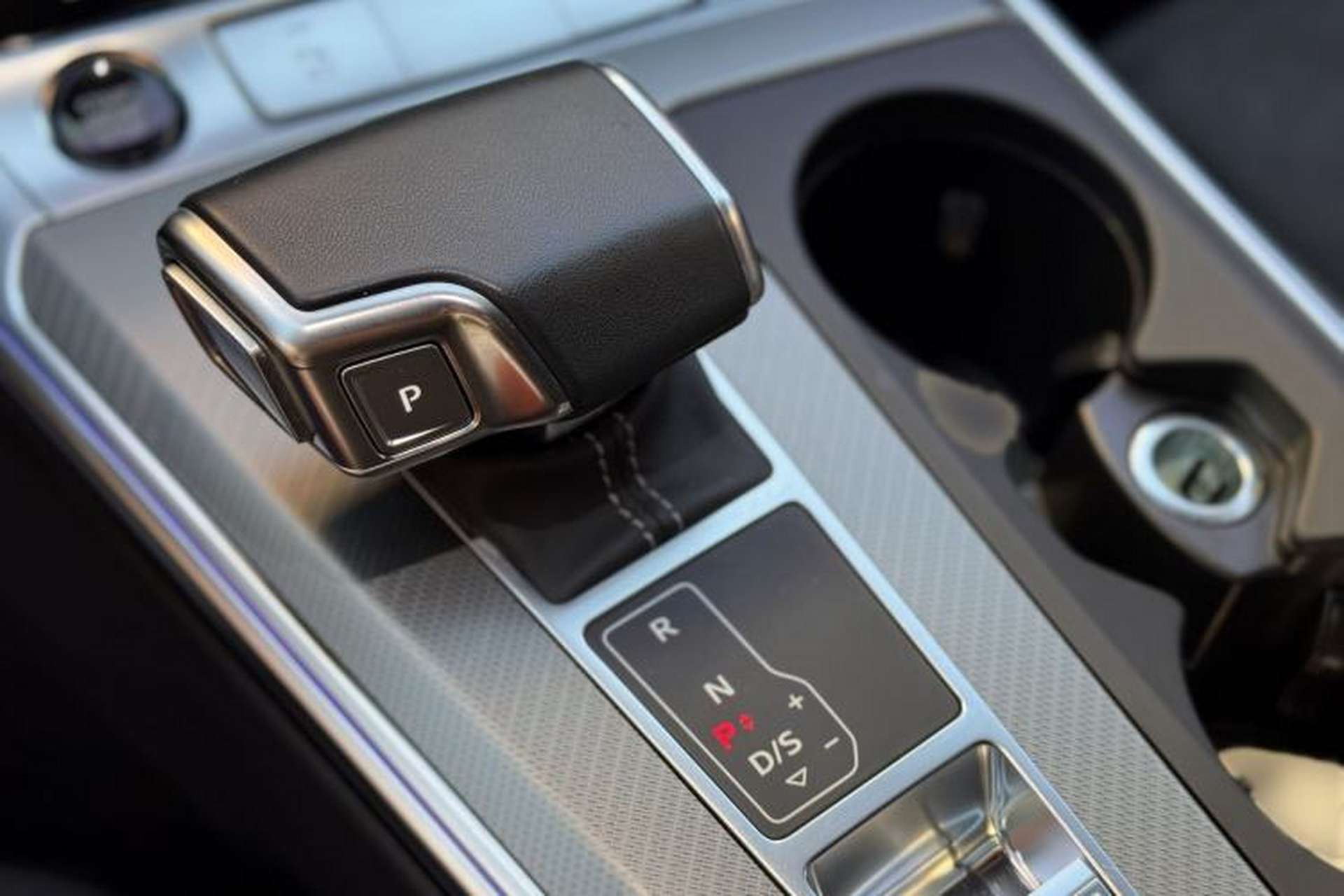 Used Audi A6 2024 Avant Futurist 45 TFSI Prestige Dynamic Edition Interior 2