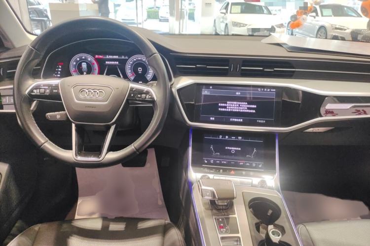 Used Audi A6 2024 allroad quattro 55 TFSI Prestige Off-Road Model Interior 2
