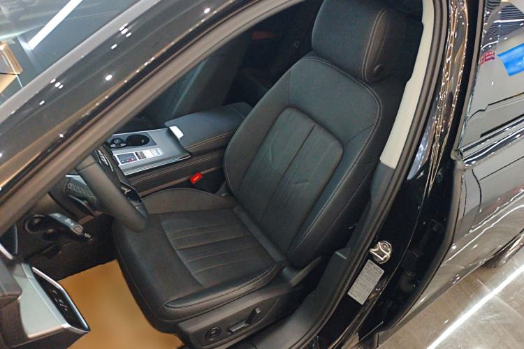 Used Audi A6 2024 allroad quattro 55 TFSI Prestige Off-Road Model Left Front Seat