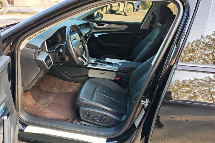 Used Audi A6 2024 allroad quattro 55 TFSI Prestige Off-Road Model Left Front Seat