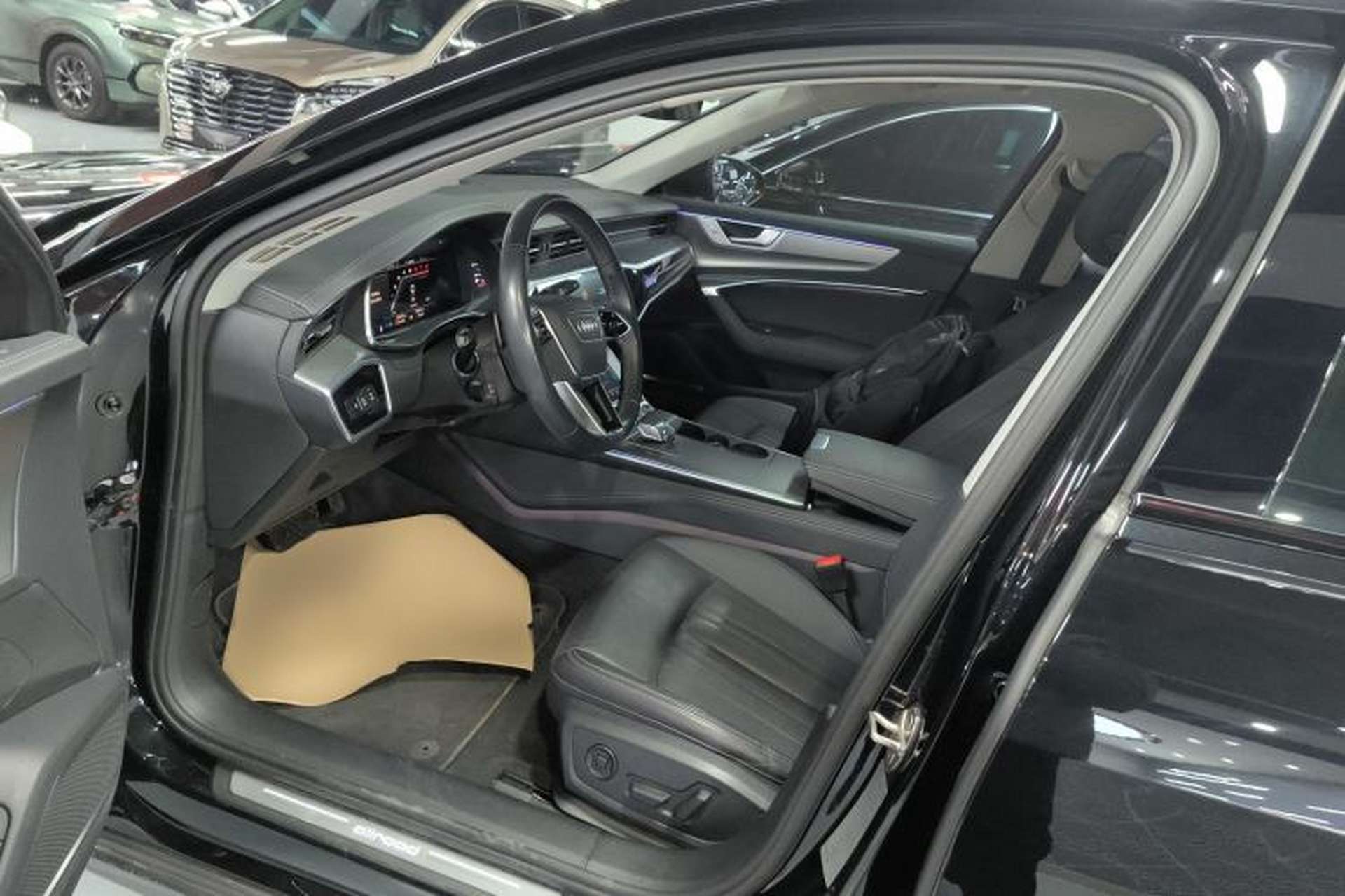 Used Audi A6 2024 allroad quattro 55 TFSI Prestige Off-Road Model Left Front Seat