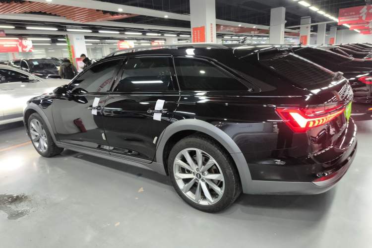 Used Audi A6 2024 allroad quattro 55 TFSI Prestige Off-Road Model Left Side