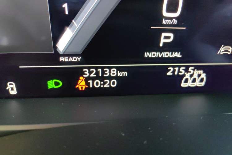 Used Audi A6 2024 allroad quattro 55 TFSI Prestige Off-Road Model Odometer Close Up