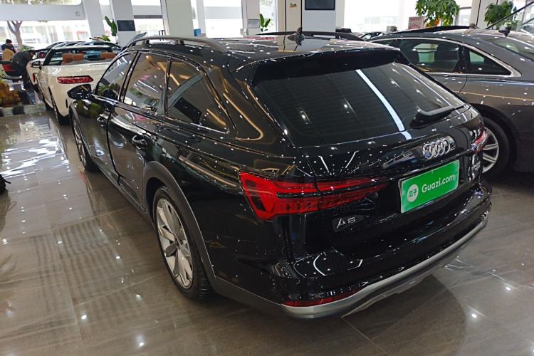 Used Audi A6 2024 allroad quattro 55 TFSI Prestige Off-Road Model Rear Left 45 Deg