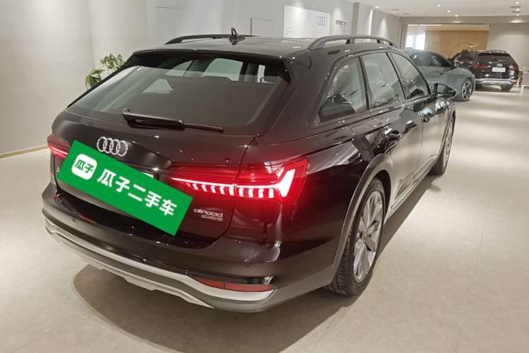 Used Audi A6 2024 allroad quattro 55 TFSI Prestige Off-Road Model Rear Right 45 Deg