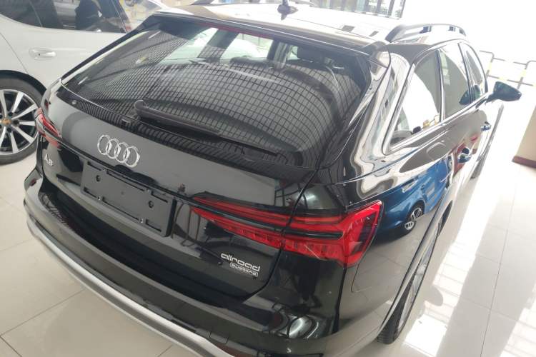 Used Audi A6 2024 allroad quattro 55 TFSI Prestige Off-Road Model Rear Right 45 Deg