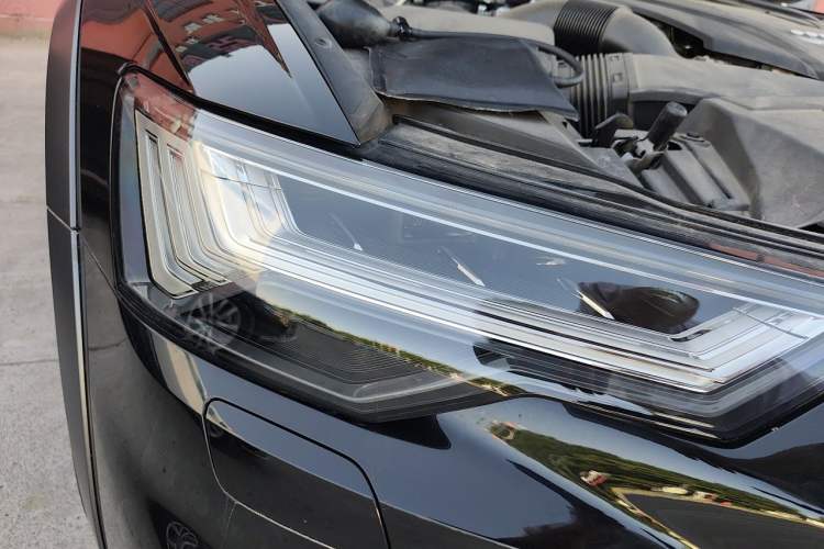 Used Audi A6 2024 allroad quattro 55 TFSI Prestige Off-Road Model Right Front Headlight