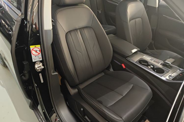 Used Audi A6 2024 allroad quattro 55 TFSI Prestige Off-Road Model Right Front Seat