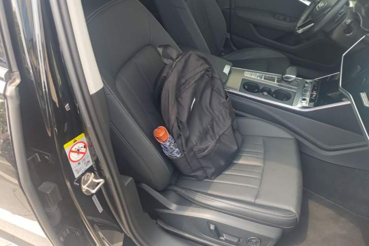 Used Audi A6 2024 allroad quattro 55 TFSI Prestige Off-Road Model Right Front Seat