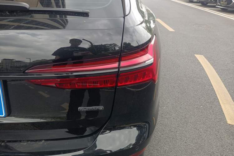 Used Audi A6 2024 Avant Futurist 45 TFSI Prestige Dynamic Edition Right Rear Taillight