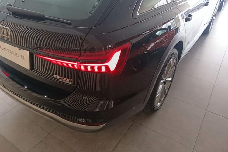 Used Audi A6 2024 allroad quattro 55 TFSI Prestige Off-Road Model Right Rear Taillight