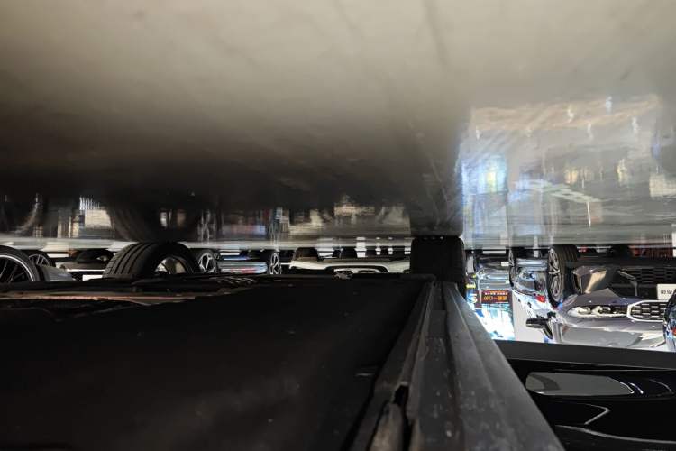 Used Audi A6 2024 allroad quattro 55 TFSI Prestige Off-Road Model Right Side Sill