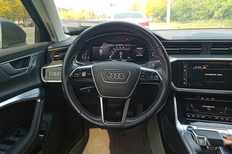 Used Audi A6 2024 allroad quattro 55 TFSI Prestige Off-Road Model Steering Wheel
