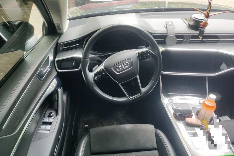 Used Audi A6 2024 Avant Futurist 45 TFSI Prestige Dynamic Edition Steering Wheel