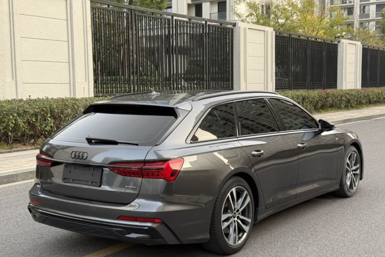 Used Audi A6 2024 Avant Futurist 45 TFSI Prestige Dynamic Edition Exterior 5