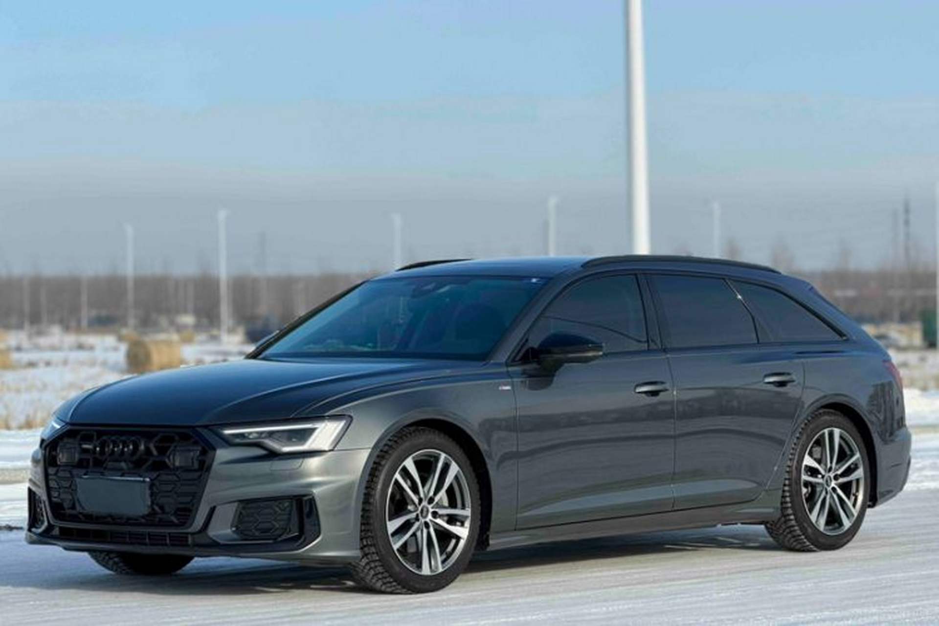 Used Audi A6 2024 Avant Futurist 45 TFSI Prestige Dynamic Edition Front Left 45 Deg