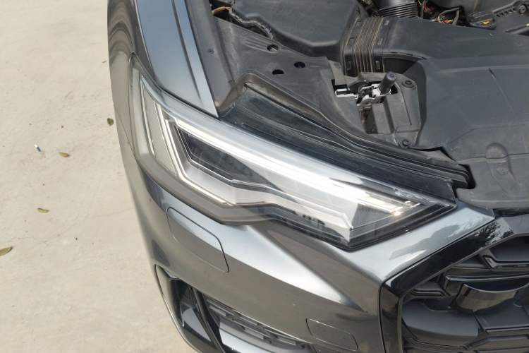 Used Audi A6 2024 Avant Futurist 45 TFSI Prestige Dynamic Edition Right Front Headlight