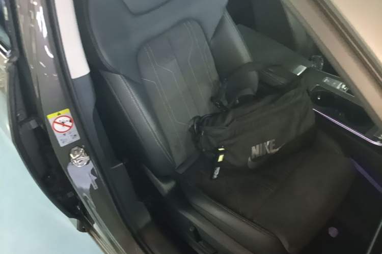 Used Audi A6 2024 Avant Futurist 45 TFSI Prestige Dynamic Edition Right Front Seat