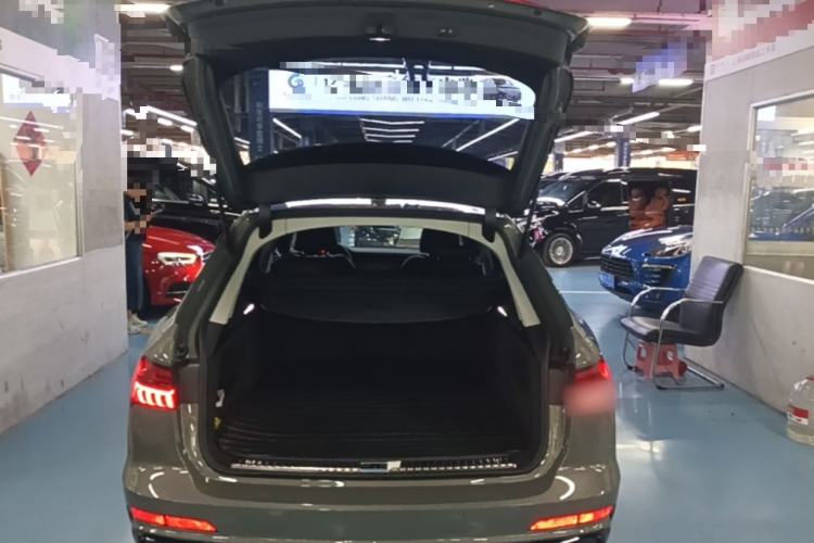 Used Audi A6 2024 Avant Futurist 45 TFSI Prestige Dynamic Edition Trunk