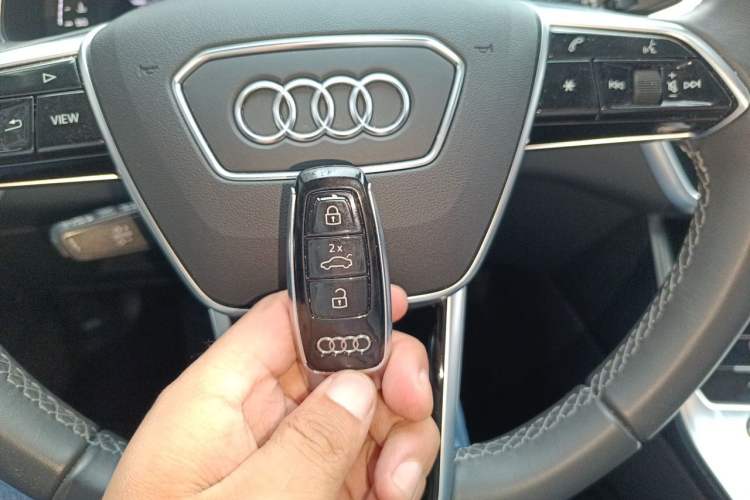 Used Audi A6 2024 Avant Futurist 45 TFSI Prestige Dynamic Edition Vehicle Key