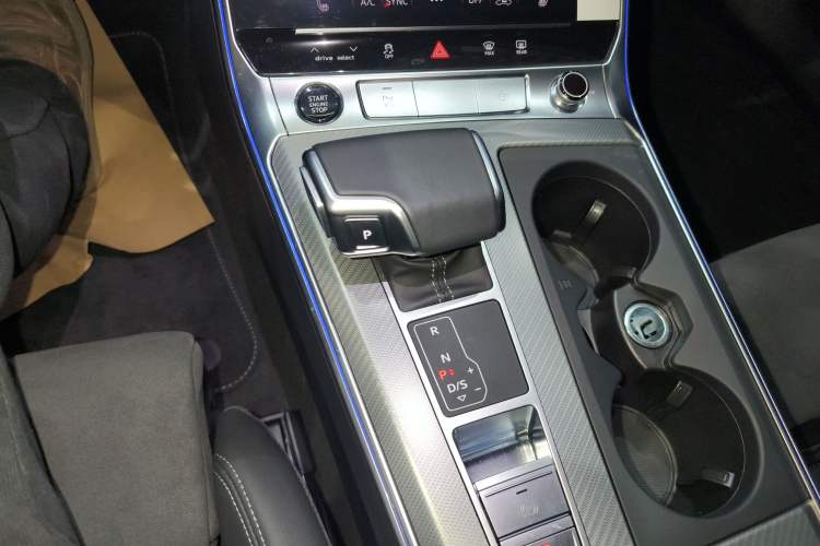 Used Audi A6 2024 Avant Futurist 45 TFSI Prestige Dynamic Edition Gear Lever