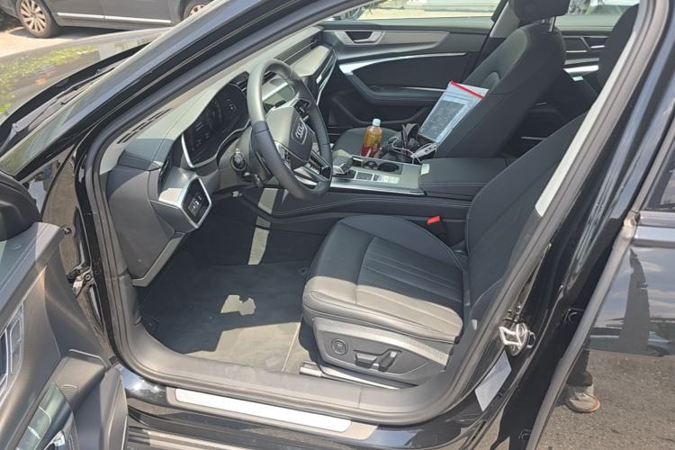 Used Audi A6 2025 allroad quattro Explorer 55 TFSI Prestige Off-Road Model Left Front Seat