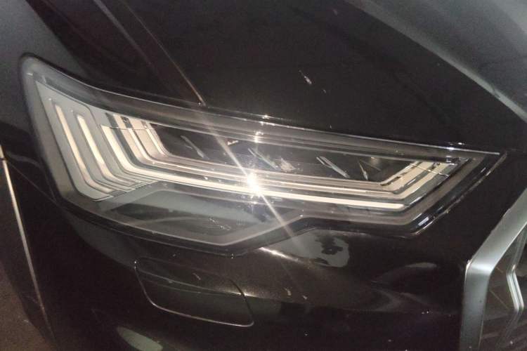 Used Audi A6 2025 allroad quattro Explorer 55 TFSI Prestige Off-Road Model Right Front Headlight