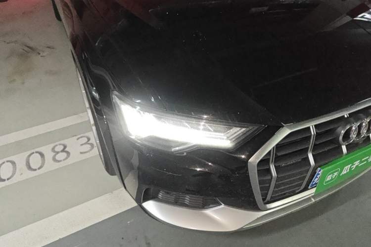 Used Audi A6 2025 allroad quattro Explorer 55 TFSI Prestige Off-Road Model Right Front Headlight