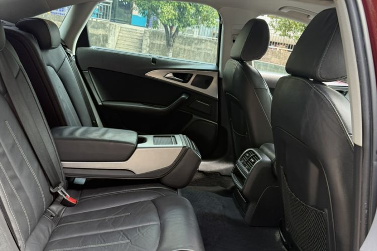 Used Audi A6L 2018 30th Anniversary Edition TFSI Trendy Model Interior 6