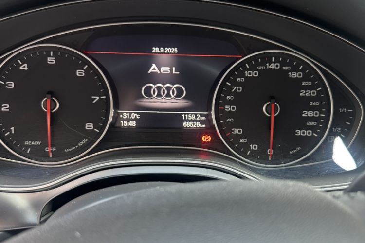 Used Audi A6L 2018 30th Anniversary Edition TFSI Trendy Model Odometer Close Up