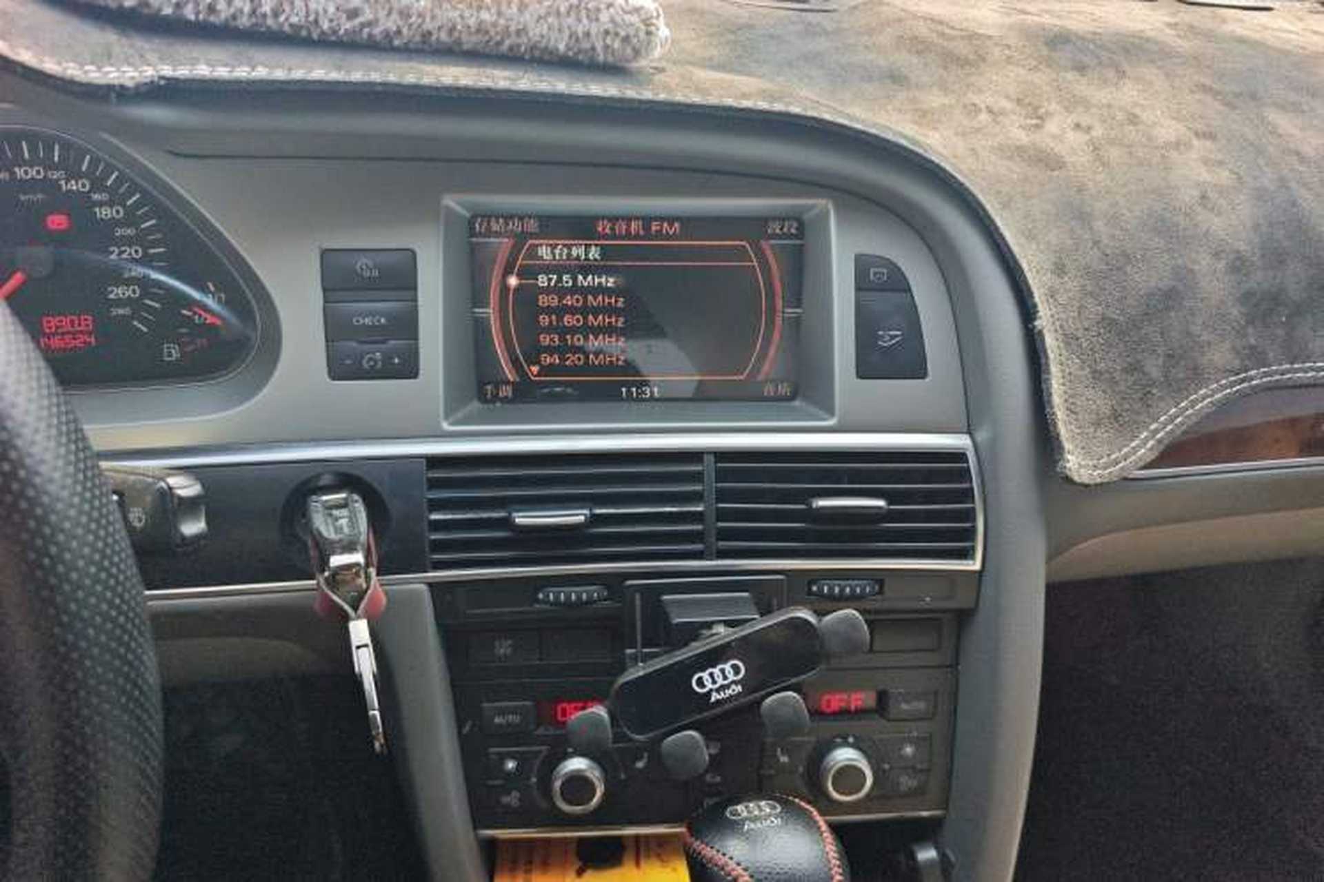 Used Audi A6L 2005 2.4L Technology Edition Audio And AC Panel