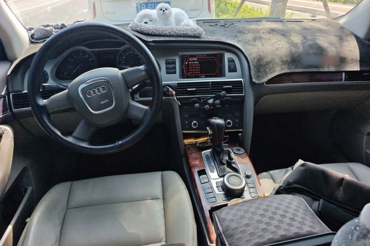 Used Audi A6L 2005 2.4L Technology Edition Center Console