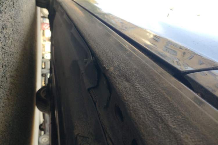 Used Audi A6L 2005 2.0T automatic standard version Chassis Front Right