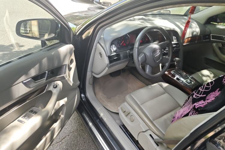 Used Audi A6L 2005 2.4L Comfort Edition Driver Seat